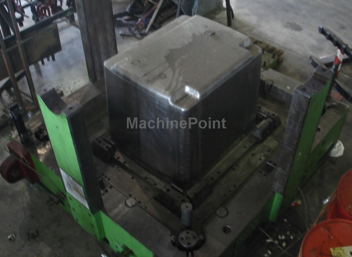 EUSRO STAMPI SRL - Mould for 1100 lt bin - Used machine