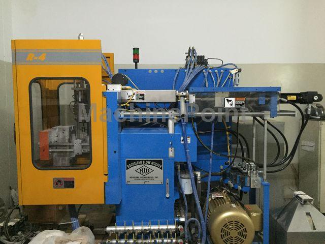 Extrusion Blow Moulding machines up to 10L - ROCHELEAU - R4