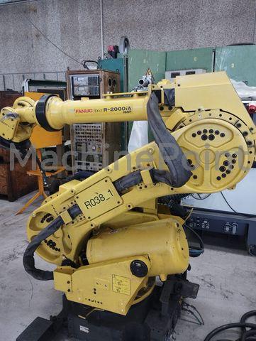 FANUC - R-2000iA 165F - Maquinaria usada
