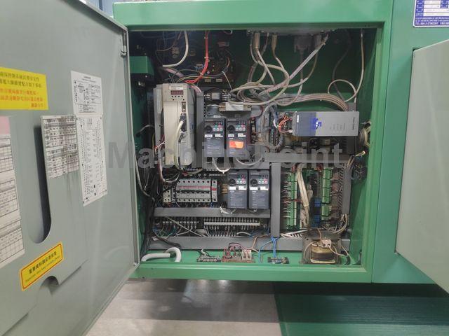 SUMMIT PLASTIC MACHINERY - SSD - 750A - Used machine