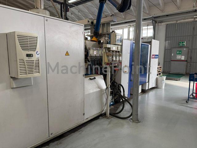 WITTMANN - Macro 450/2100+ - Machine d'occasion