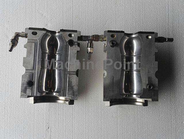 SIPA - Sipa Blow Bottles Molds - Used machine