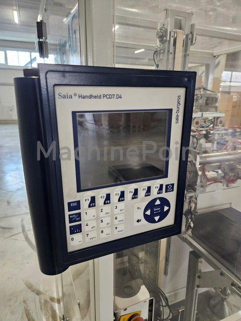OTTO HOFSTETTER - IML decoration robot for 6 cavity mould - Maszyna używana