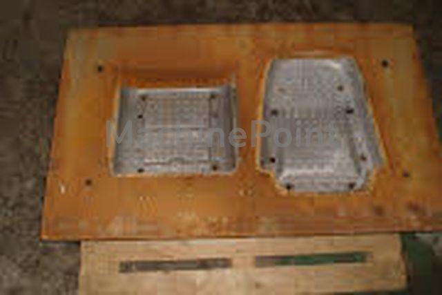  - MOULDS FOR THE PRODUCTION OF CHILD CAR SEATS - Gebrauchtmaschinen