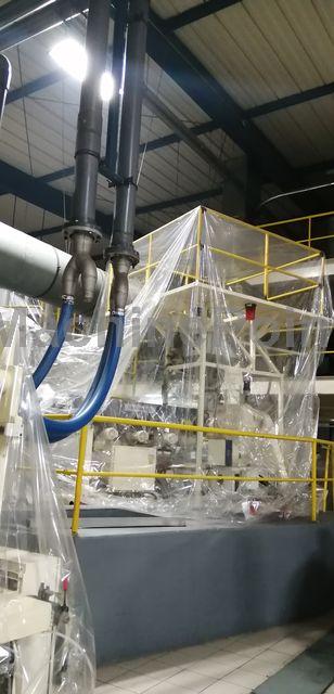 DMT - BOPP complete extrusión line – Film width 6 800 mm on winder
2 450 kg/h of co extruded film 3 layers A – B – C
Thickness range 15 – 60 mm - Maszyna używana