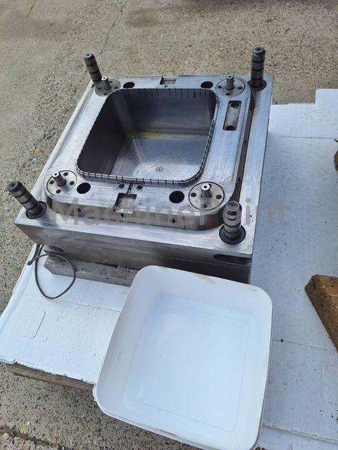 HOME MADE - 6 lt rectangular bucket with lid - Gebrauchtmaschinen