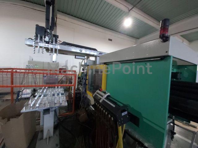 ARBURG - Allrounder 570 C 2000-800 - Macchina usata