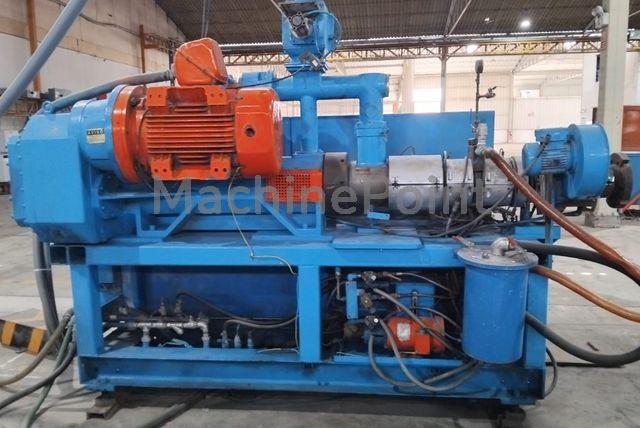 CINCINNATI MILACRON - E55 - Used machine