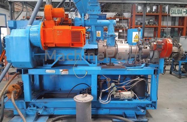 CINCINNATI MILACRON - CM55 - Used machine