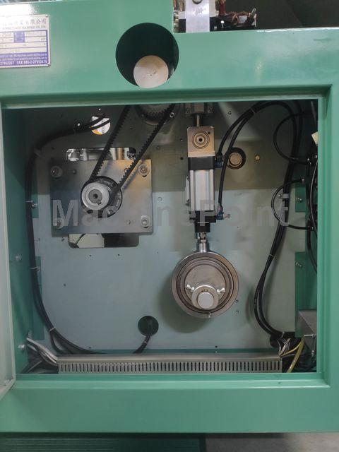 SUMMIT PLASTIC MACHINERY - SSD - 750A - Macchina usata