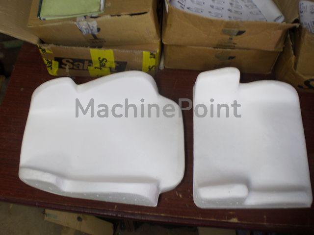  - MOULDS FOR THE PRODUCTION OF CHILD CAR SEATS - Gebrauchtmaschinen