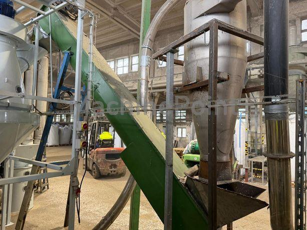  - KIA 60 - Maquinaria usada