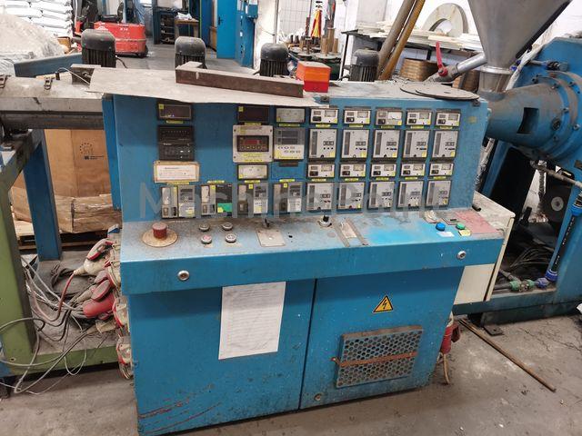 KRAUSS MAFFEI - 1-75-30В - Maquinaria usada