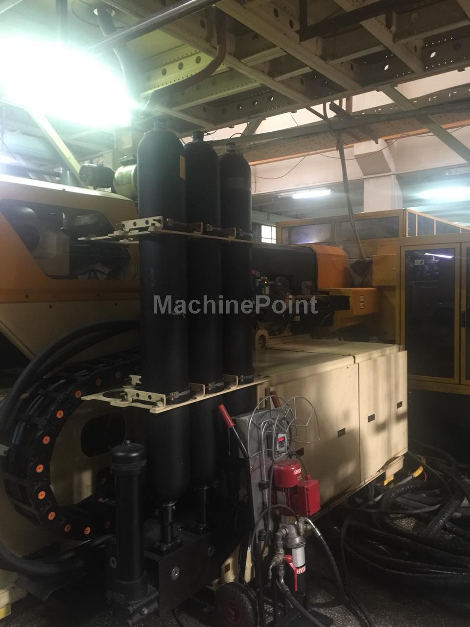 HUSKY - Hypet 225-4.OP100/110 EE100 - Machine d'occasion