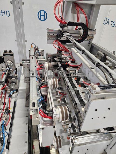 OTTO HOFSTETTER - IML decoration robot for 6 cavity mould - Maszyna używana