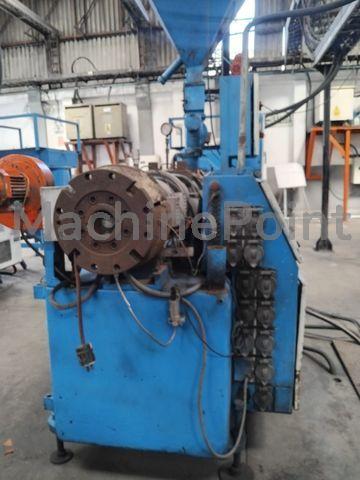 CINCINNATI MILACRON - CM 80 - Used machine